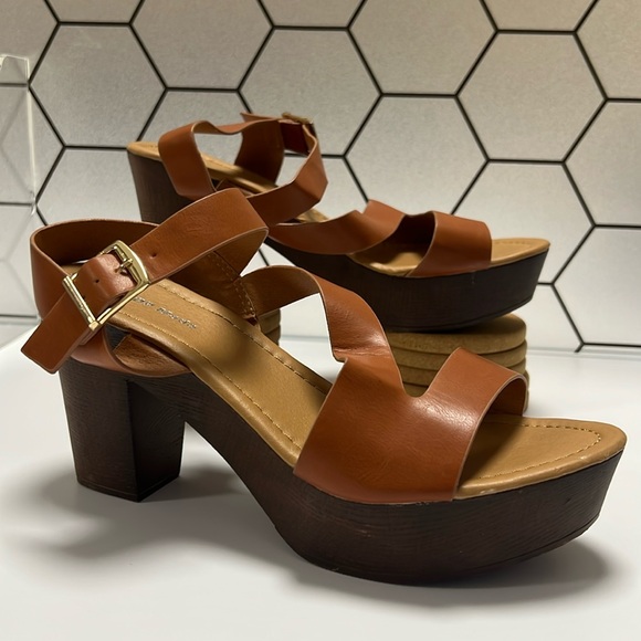 TOP MODA Size 10 Sandals - Picture 1 of 7